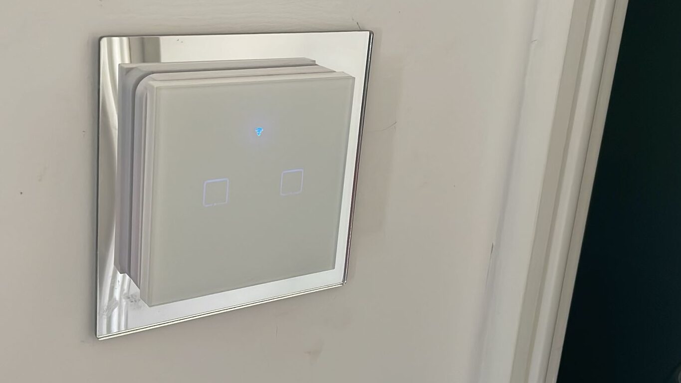 Smart Home - smart light switch
